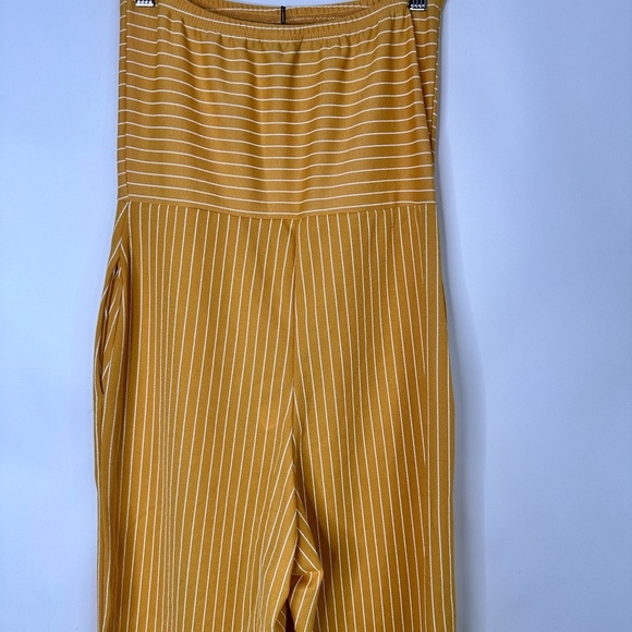 PrettyLittleThing Mustard PinStriped Bandeau Cropped Jumpsuit size 6 NWT - Picture 6 of 12